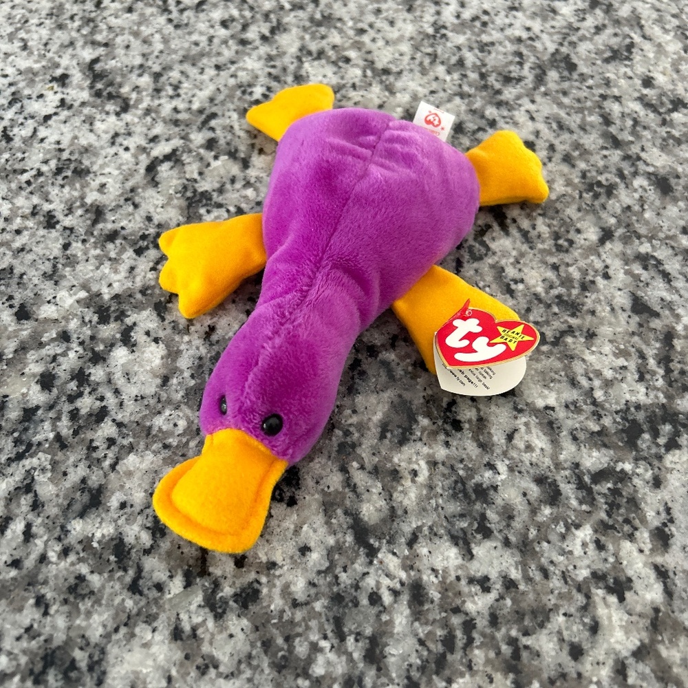 RARE original TY beanie baby Raspberry Patti